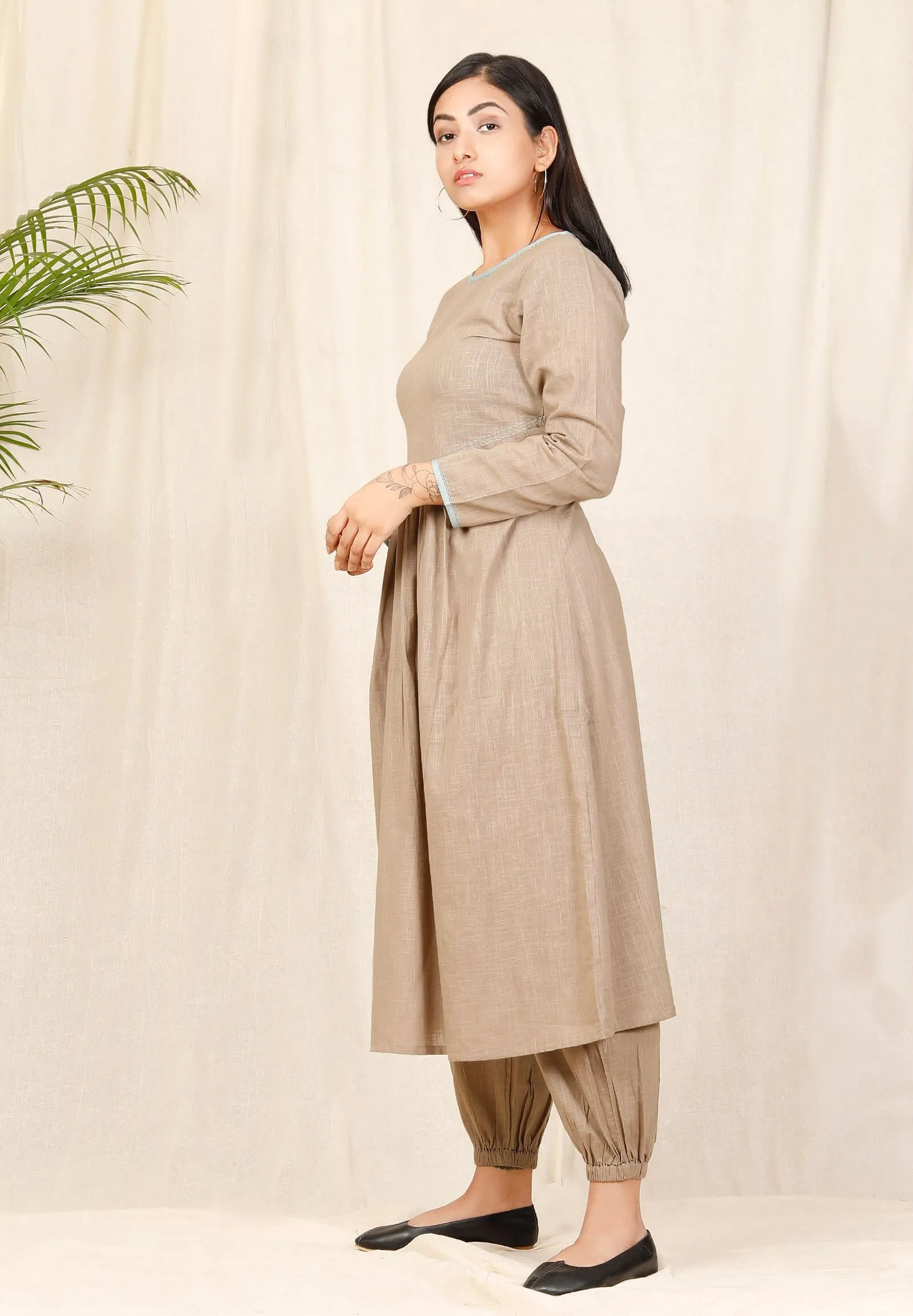 Beige gathered kurta