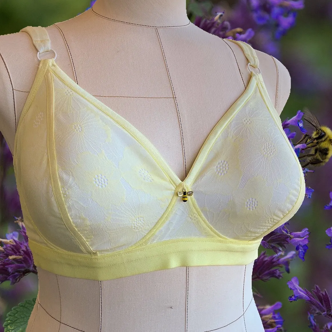 Bra Bee '24 - Ruffles and Flourishes Ruby Bra Kit