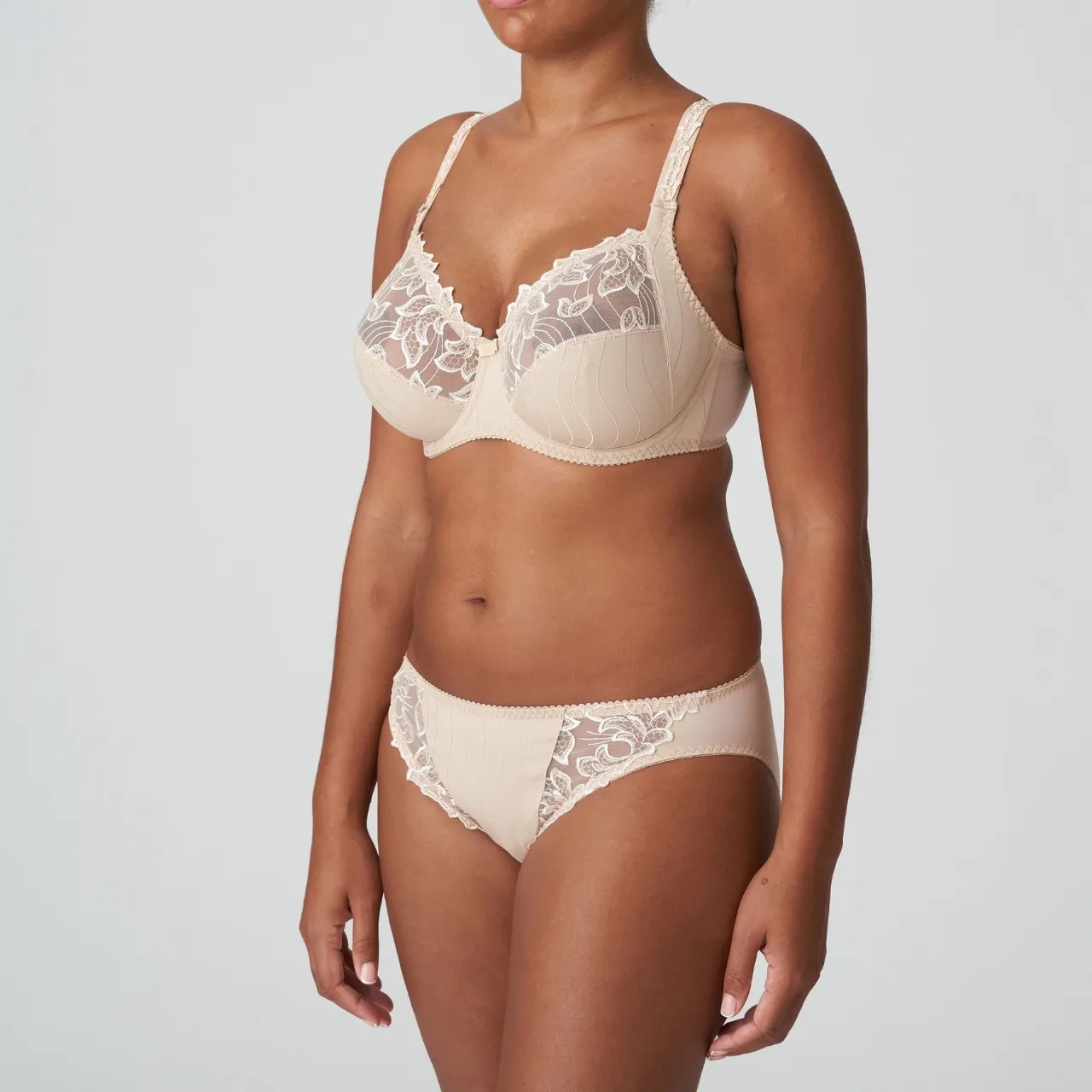 Deauville Full Cup Bra in Caffe Latte